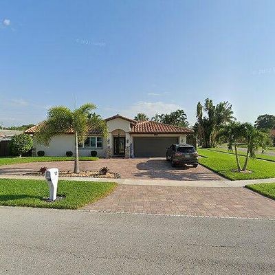 109 Burning Tree Ln, Boca Raton, FL 33431