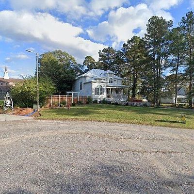 109 Weaver Drive Lake Waccamaw, Waccamaw, NC 28450