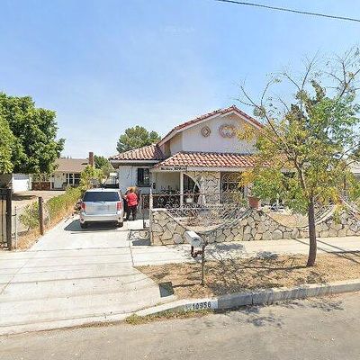 10956 Columbus Ave, Mission Hills, CA 91345