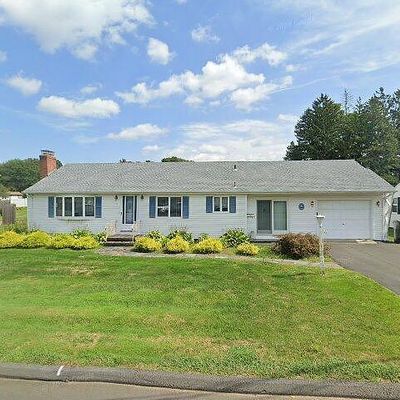 11 York Rd, Berlin, CT 06037