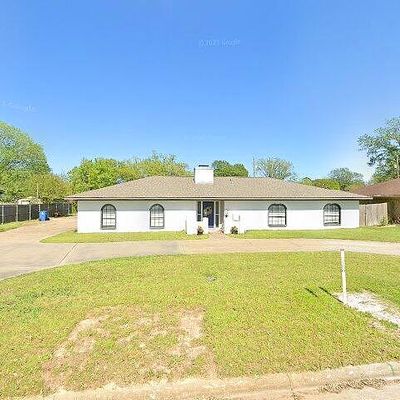 1103 S Evenside Ave, Henderson, TX 75654