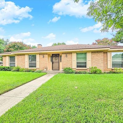 1109 Byron Ln, Arlington, TX 76012