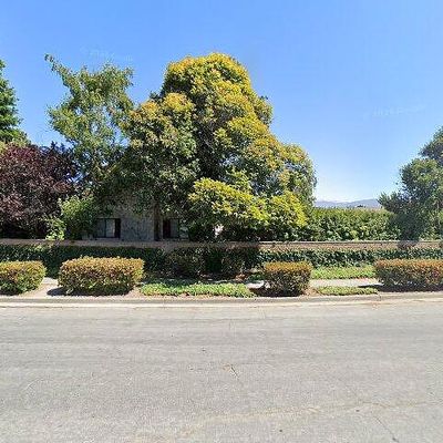 1112 Iverson St, Salinas, CA 93901