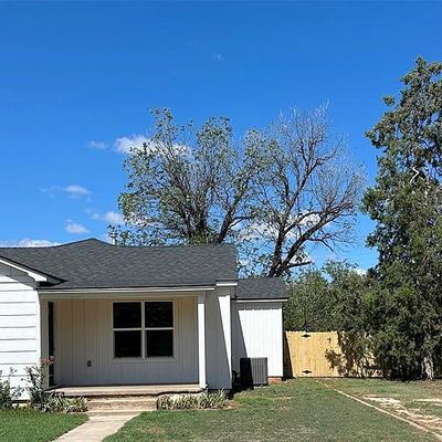 1112 S 10 Th, Merkel, TX 79536