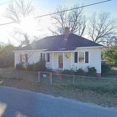 1117 Gardner St, Camden, SC 29020