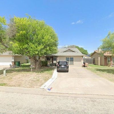 1117 Todd Ln, San Angelo, TX 76903