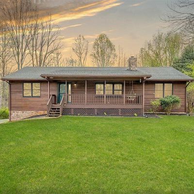 112 Pleasure Point Dr, Goodview, VA 24095