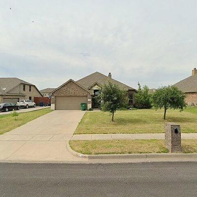 1120 Ethan Dr, Greenville, TX 75402