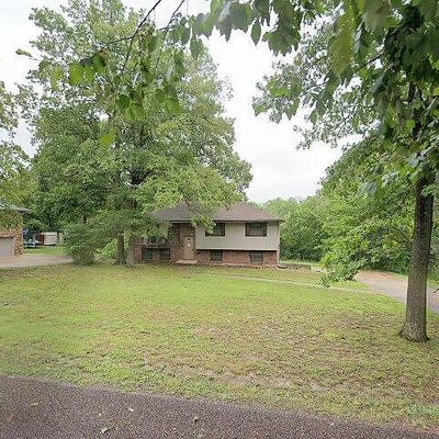 11240 Dena Dr, Holts Summit, MO 65043