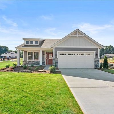 113 Laurel Farms Ln, Dallas, GA 30157