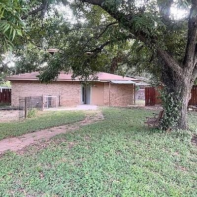 113 Mary Alice Dr, Valley Mills, TX 76689