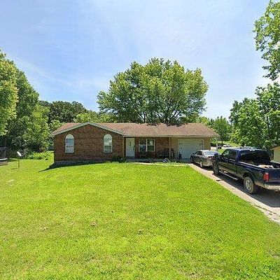 1140 Sycamore Ln, Saint Clair, MO 63077