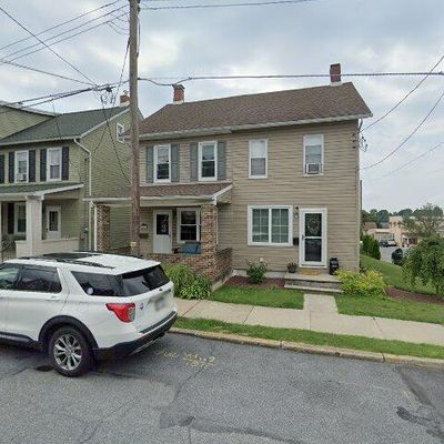 1146 3 Rd St, Catasauqua, PA 18032