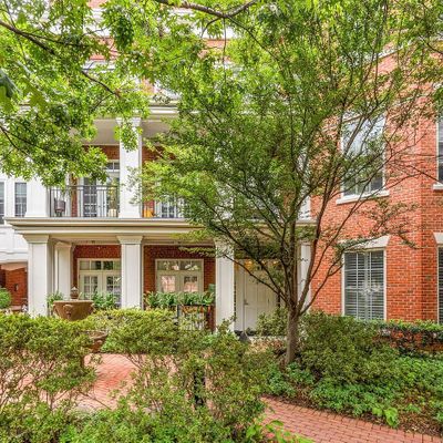 1023 N Royal St #206, Alexandria, VA 22314