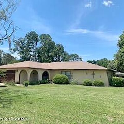 10297 Lafoy Rd, Spring Hill, FL 34608