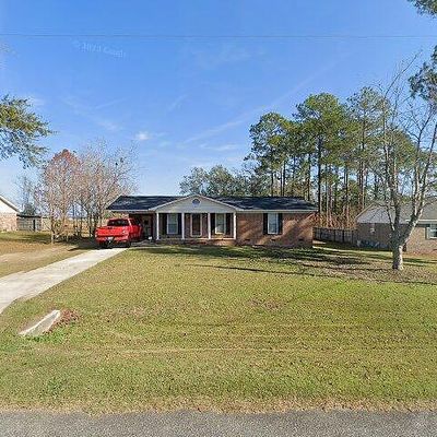 103 Azalea Trl, Sylvester, GA 31791