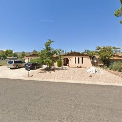 1035 Hillcrest Dr, Kingman, AZ 86409