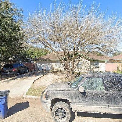 104 Aldrin St, Donna, TX 78537