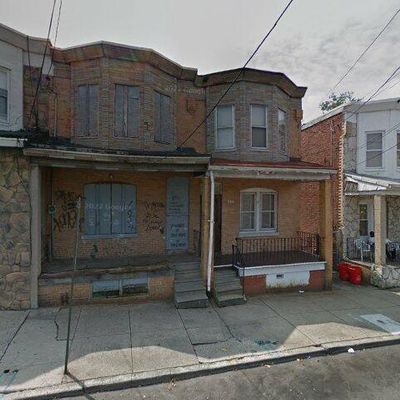 1052 Everett St, Camden, NJ 08104