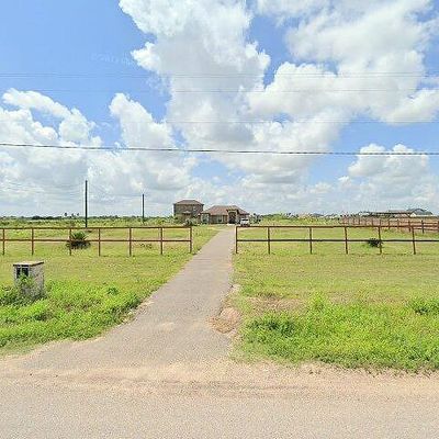 9445 Mile 20 N, Edcouch, TX 78538