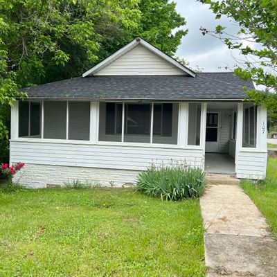 107 Birch St, Harriman, TN 37748