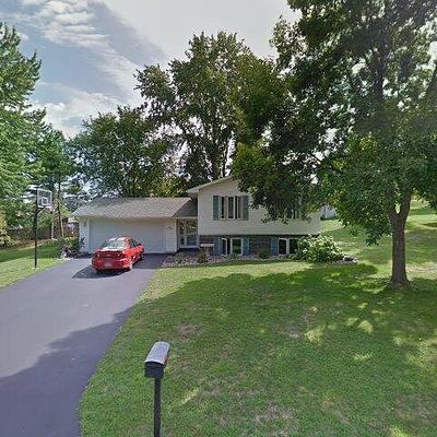 1217 W Circle Dr, Sparta, WI 54656