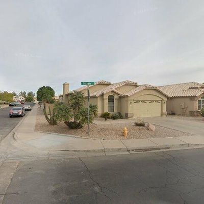 123 S Cobblestone Dr, Gilbert, AZ 85296