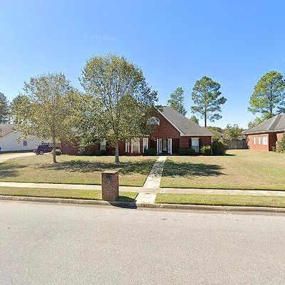 125 Lakeside Dr, Dothan, AL 36301