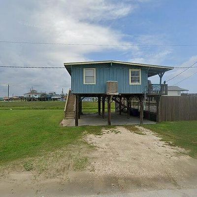 126 Yucca Ave, Freeport, TX 77541