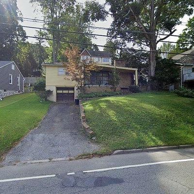 127 E Shore Trl, Sparta, NJ 07871