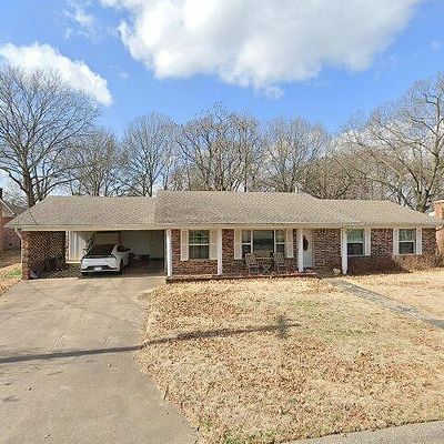 127 W Circle Dr, Clarksville, AR 72830