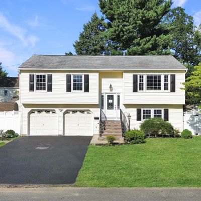 128 Jay Pl, Middlesex, NJ 08846