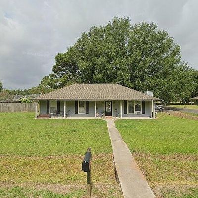 1300 Belle Terre Dr, Saint Gabriel, LA 70776