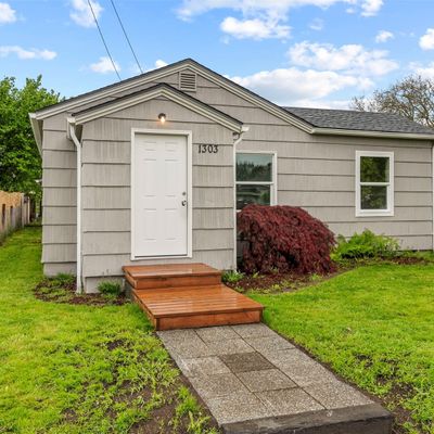 1303 S 7 Th Ave, Kelso, WA 98626