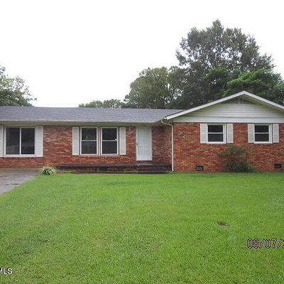 1308 Mewborn Ave, Kinston, NC 28501