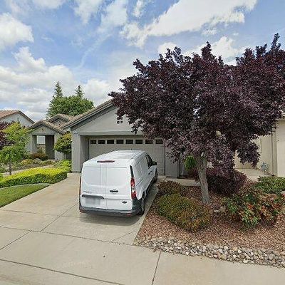 1318 Rose Bouquet Dr, Lincoln, CA 95648