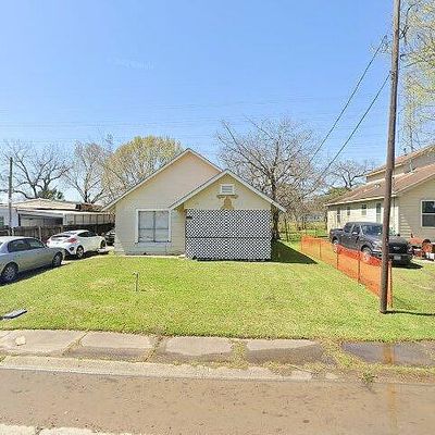 116 Blackwell St, Pasadena, TX 77506