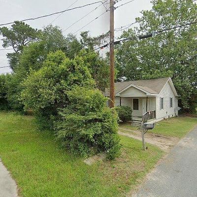 116 Hannah Pickett Seventh Ave, Rockingham, NC 28379