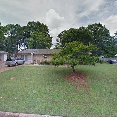 116 Walker Ave, Tuscumbia, AL 35674