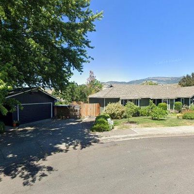 119 Cypress Cir, Ashland, OR 97520