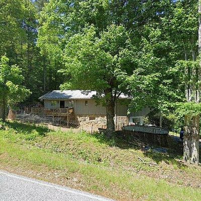 120 Parkwood Hills Hts, Spruce Pine, NC 28777