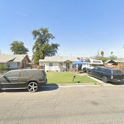 121 S Los Angeles St, Tulare, CA 93274