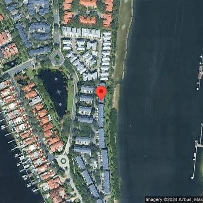 1414 Harbour Walk Rd, Tampa, FL 33602