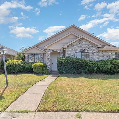 1414 Sandalwood Dr, Mesquite, TX 75181