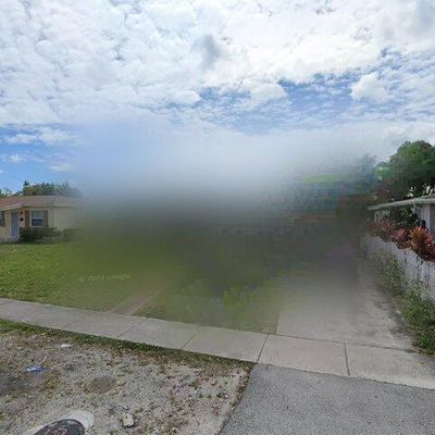 1430 Ne 142 Nd St, North Miami, FL 33161