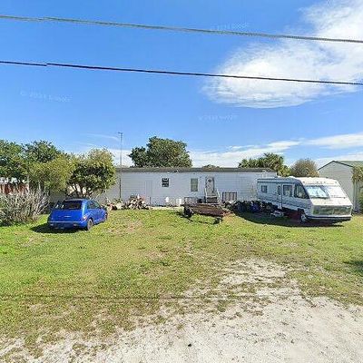 1469 Lake Dr W, Okeechobee, FL 34974