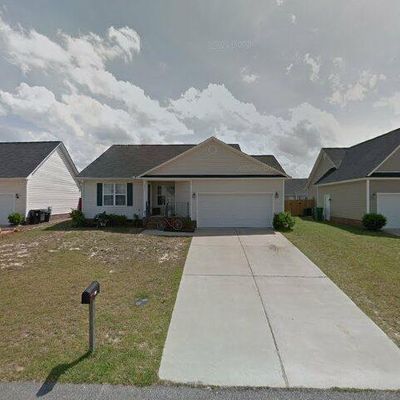 1477 Aultroy Dr, Fayetteville, NC 28306