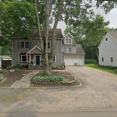 148 Szost Dr, Fairfield, CT 06824