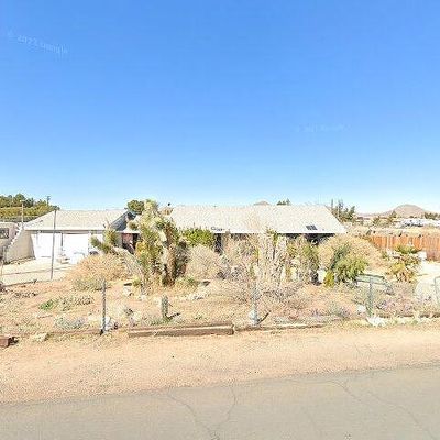 14950 Dakota Rd, Apple Valley, CA 92307