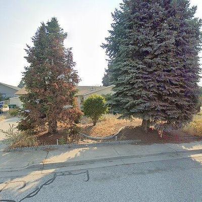 15 N Green Pl, East Wenatchee, WA 98802